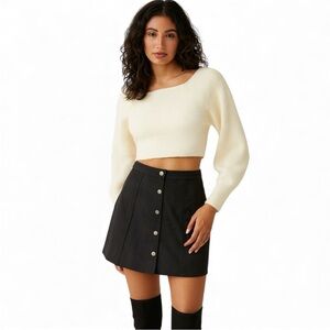 Aritzia Wilfred Free Black Centinela Faux Suede A-Line Mini 4 Holiday Ready